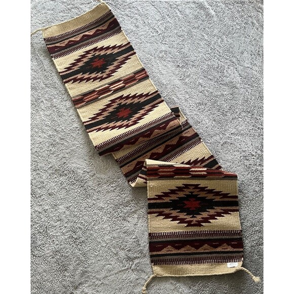 El Paso Saddle Blanket Co. Maya Modern Wool Table Runner Southwest  78.5”X15” - Picture 7 of 10